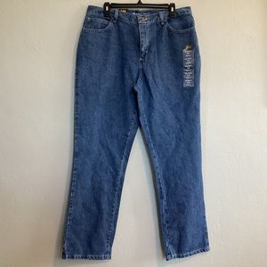 NWT Lee Womans Relaxed Fit Straight Leg Jeans Size 14 Medium Aero Cotton.